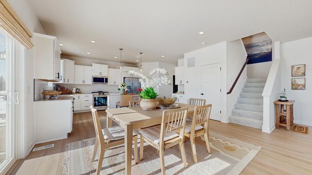 19971 Gadston Lane, Lakeville, MN 55044