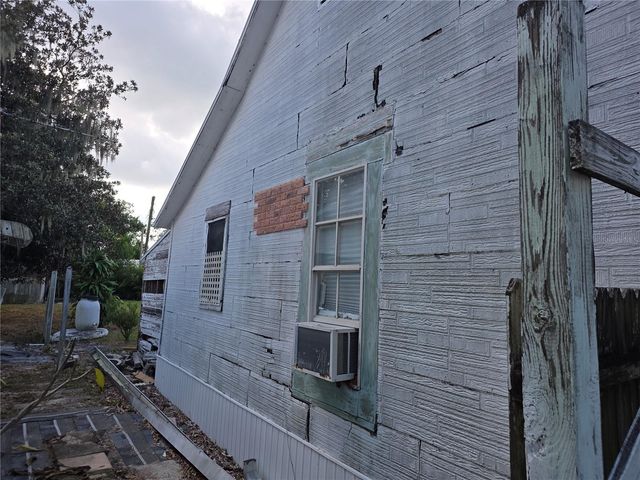 406 NW 7TH STREET, Mulberry, FL 33860