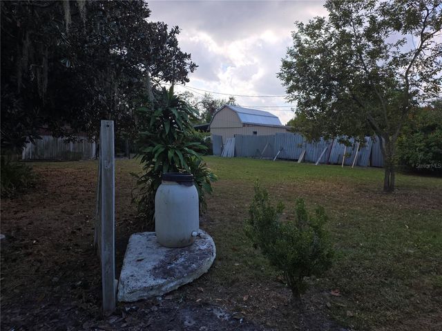 406 NW 7TH STREET, Mulberry, FL 33860