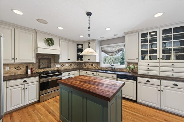 15520 Silverod Street NW, Andover, MN 55304