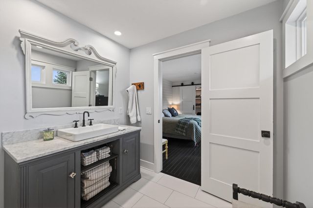 15520 Silverod Street NW, Andover, MN 55304