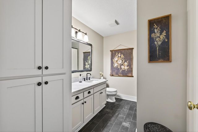 15520 Silverod Street NW, Andover, MN 55304