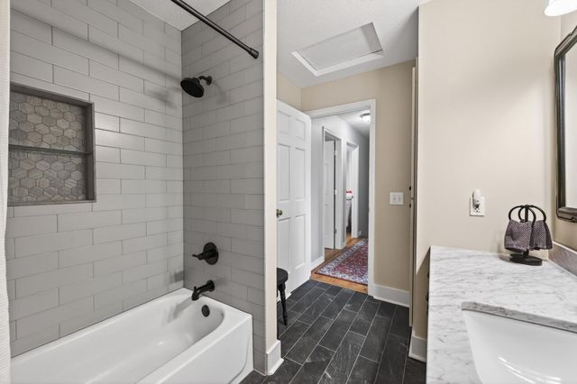 15520 Silverod Street NW, Andover, MN 55304