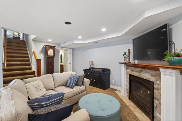 15520 Silverod Street NW, Andover, MN 55304