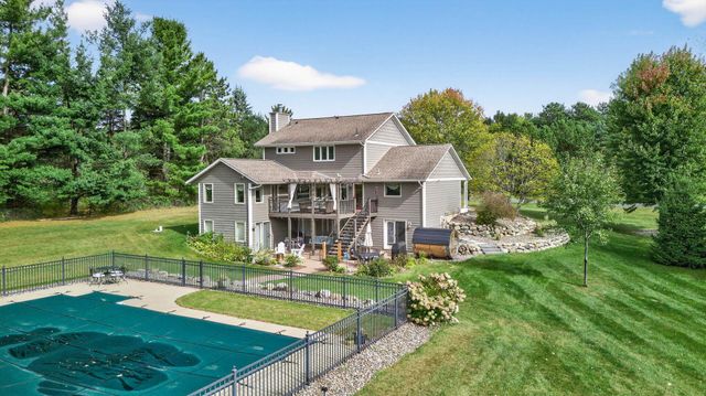 15520 Silverod Street NW, Andover, MN 55304