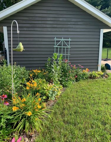 15520 Silverod Street NW, Andover, MN 55304