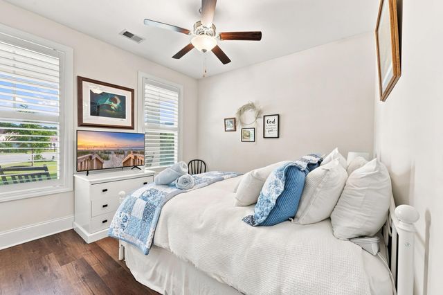 181 Champions Village Dr., Murrells Inlet, SC 29576