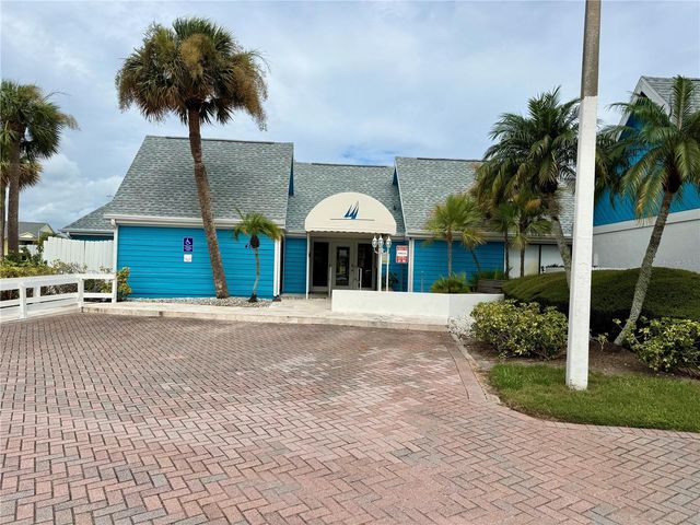 455 ALT 19 S 47, Palm Harbor, FL 34683