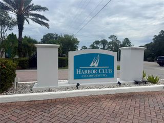 455 ALT 19 S 47, Palm Harbor, FL 34683