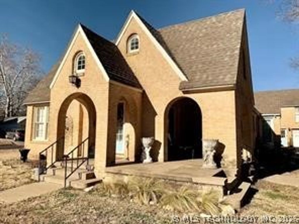 1124 W Elm, Durant, OK 74701