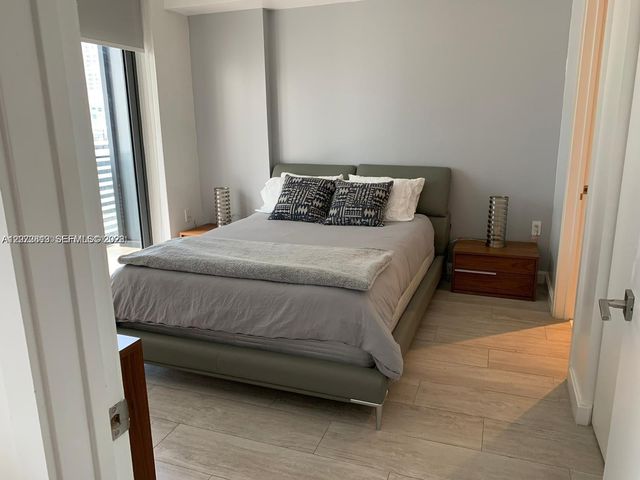 55 SW 9th Street 2307, Miami, FL 33130