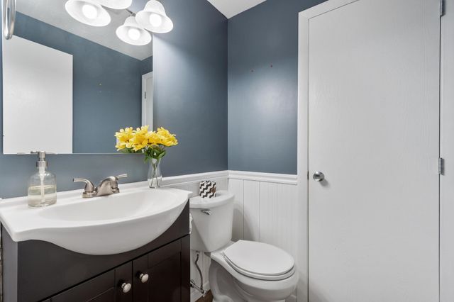 1 Cortez Drive, Nashua, NH 03062
