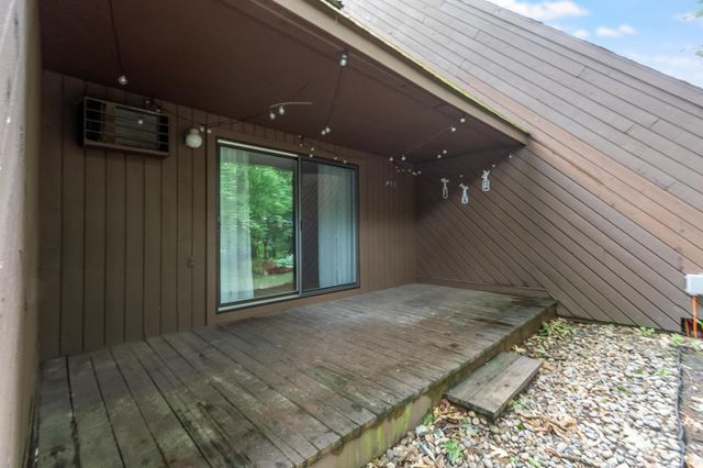 1 Cortez Drive, Nashua, NH 03062