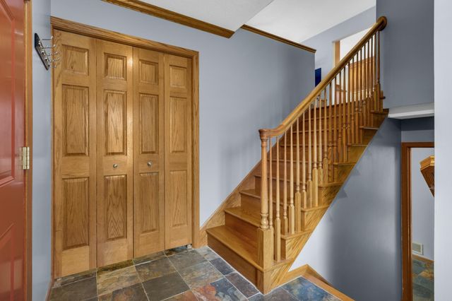 8175 137th Street W, Apple Valley, MN 55124