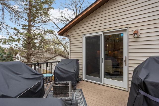 8175 137th Street W, Apple Valley, MN 55124