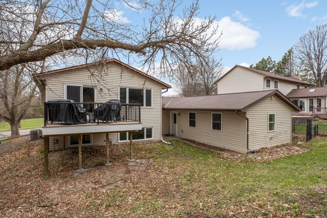 8175 137th Street W, Apple Valley, MN 55124