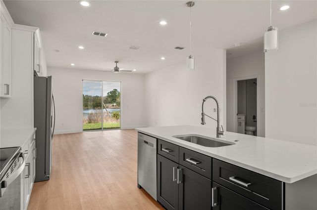 132 11TH AVENUE, Osteen, FL 32764