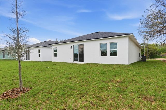 132 11TH AVENUE, Osteen, FL 32764