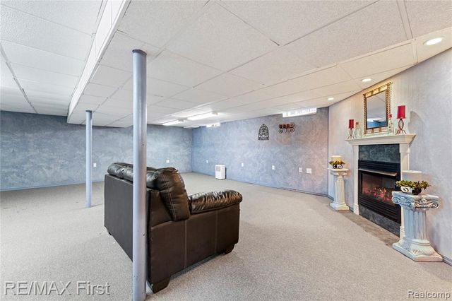 13430 Dominic Drive, Warren, MI 48088