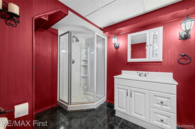 13430 Dominic Drive, Warren, MI 48088