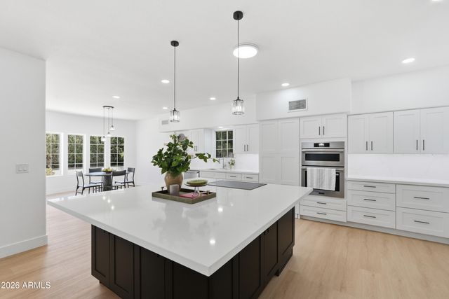 1454 E CALLE DE ARCOS --, Tempe, AZ 85284