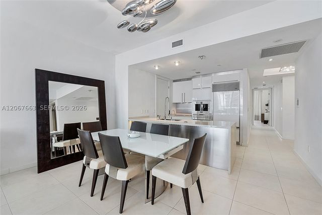 15811 Collins Ave 902, Sunny Isles Beach, FL 33160