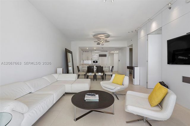 15811 Collins Ave 902, Sunny Isles Beach, FL 33160
