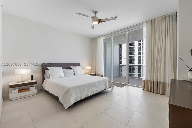 15811 Collins Ave 902, Sunny Isles Beach, FL 33160