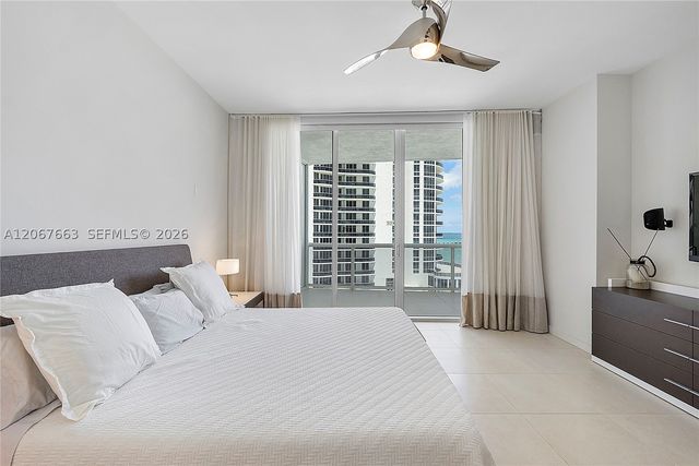 15811 Collins Ave 902, Sunny Isles Beach, FL 33160