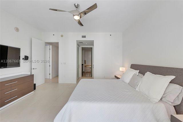 15811 Collins Ave 902, Sunny Isles Beach, FL 33160