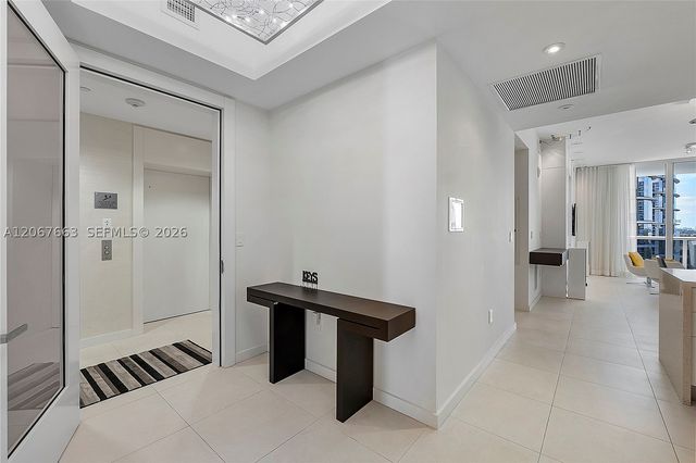 15811 Collins Ave 902, Sunny Isles Beach, FL 33160
