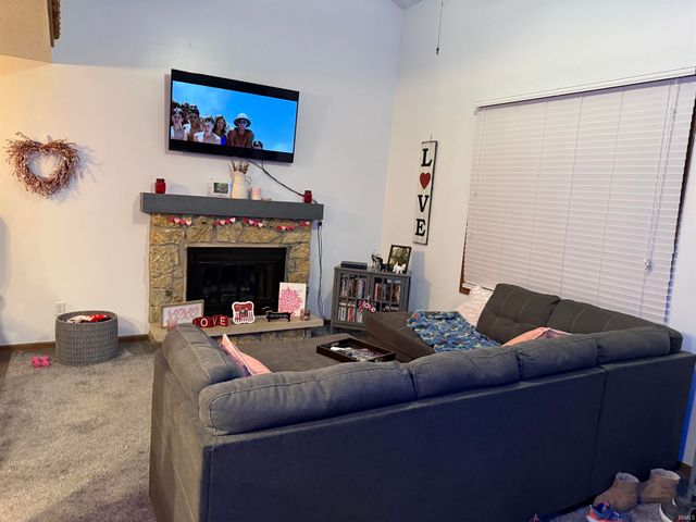 6110 Crofton Drive, Fort Wayne, IN 46835