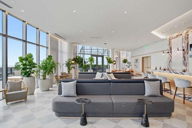 3015 S YSABELLA AVENUE 2703, Tampa, FL 33629