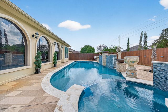 23711 Certosa Drive, Richmond, TX 77406