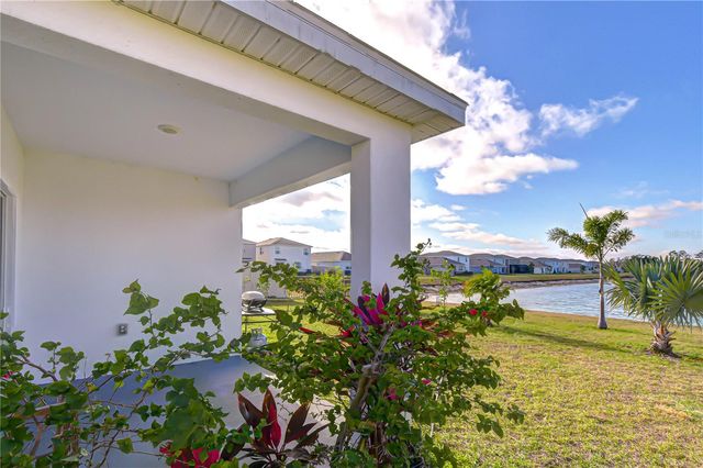 2763 WIDEWATER WAY, Zephyrhills, FL 33541