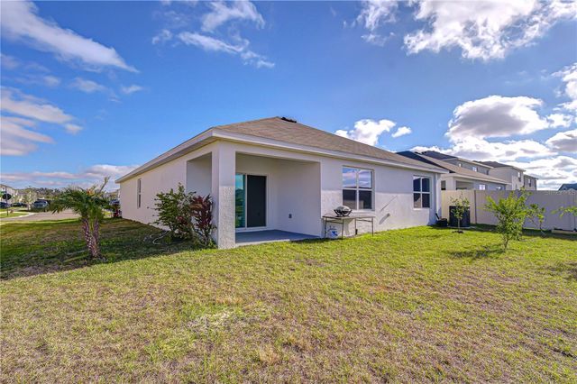 2763 WIDEWATER WAY, Zephyrhills, FL 33541