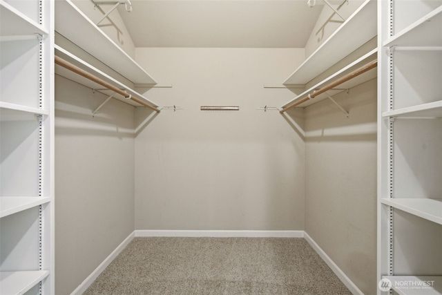8626 NE 26th Place, Clyde Hill, WA 98004