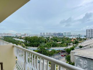 19201 Collins Avenue 1034, Sunny Isles Beach, FL 33160