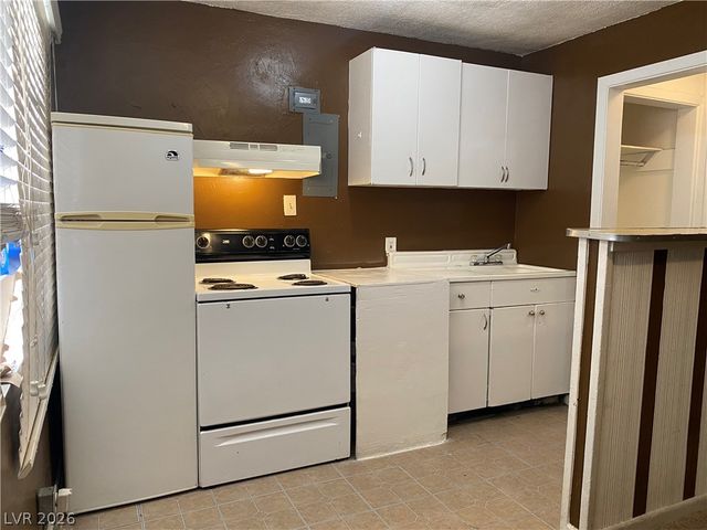 409 West Van Buren Avenue 1, Las Vegas, NV 89106