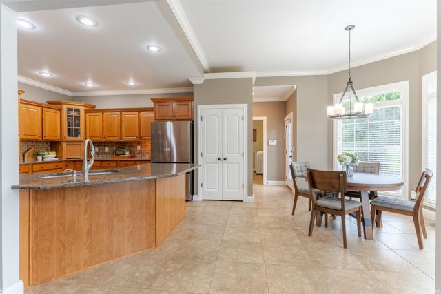 3722 Trey Court, Newburgh, IN 47630