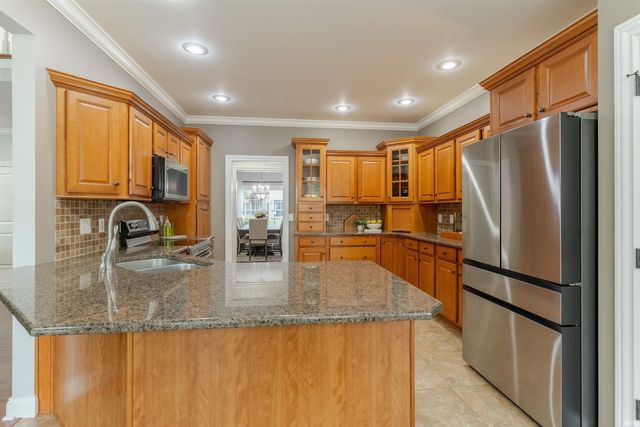 3722 Trey Court, Newburgh, IN 47630
