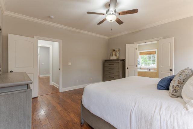 3722 Trey Court, Newburgh, IN 47630