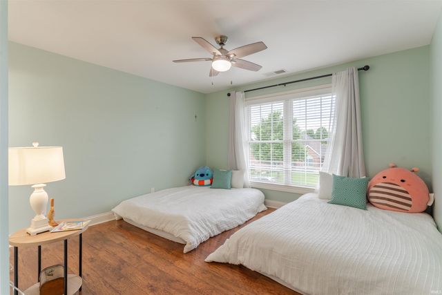 3722 Trey Court, Newburgh, IN 47630