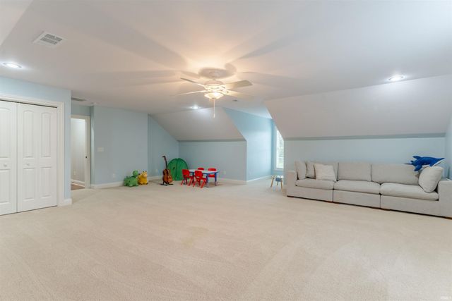 3722 Trey Court, Newburgh, IN 47630