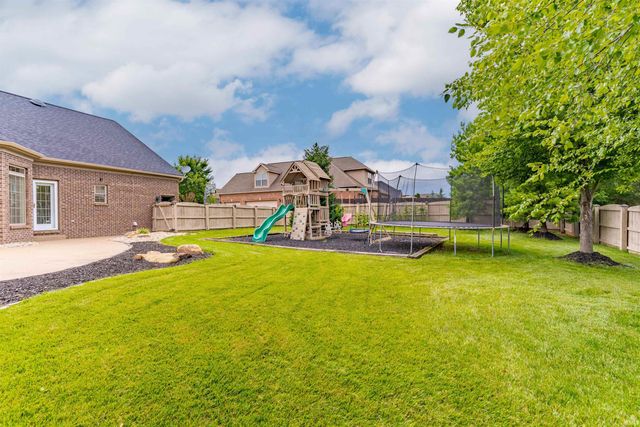 3722 Trey Court, Newburgh, IN 47630