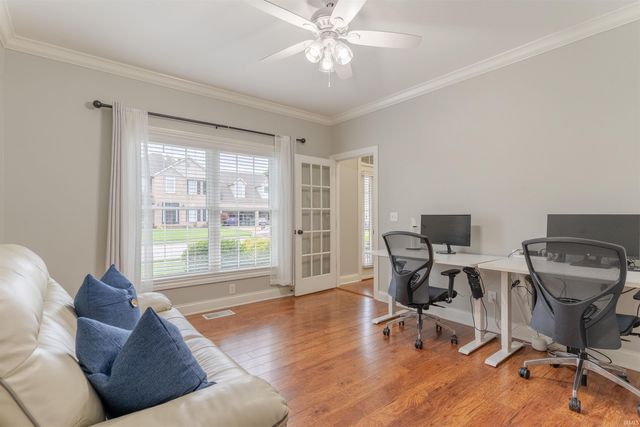 3722 Trey Court, Newburgh, IN 47630