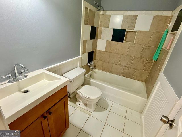 3384 Stanford Circle, Lawrenceville, GA 30044