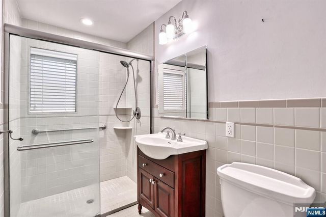 149 N Maple Avenue 3149, Park Ridge, NJ 07656
