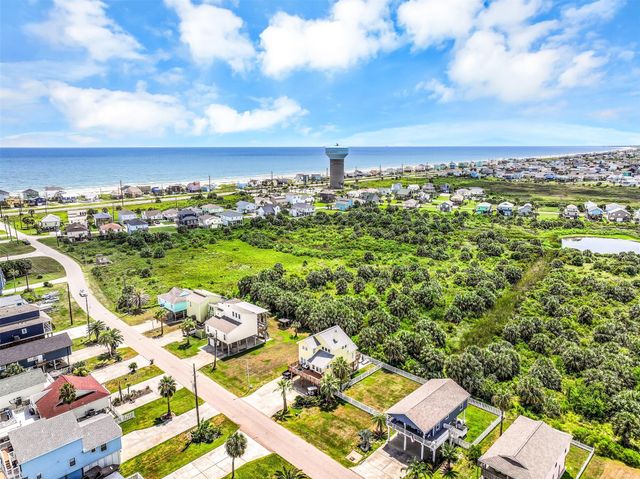 4126 Nueces Drive, Galveston, TX 77554