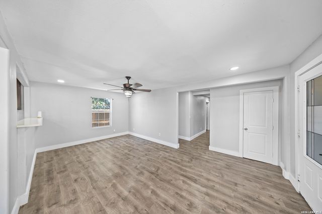 22818 Hickory Shadow, Elmendorf, TX 78112